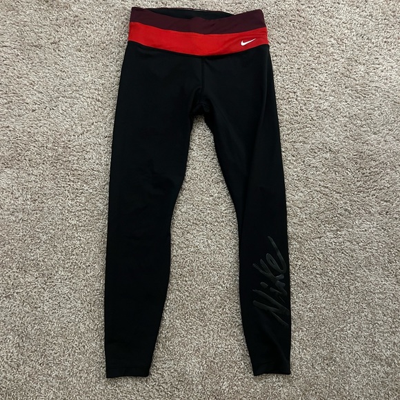 Nike women’s leggings black size small - Picture 2 of 7